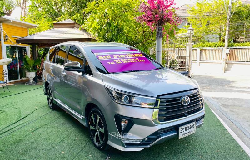 รถตู้มือสอง TOYOTA INNOVA รถปี 2022