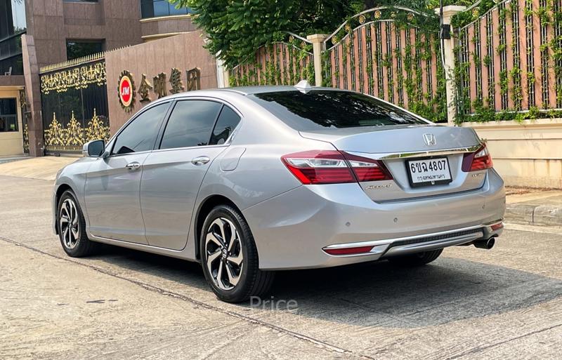 ขายรถเก๋งมือสอง HONDA ACCORD 2.0 EL รถปี 2018