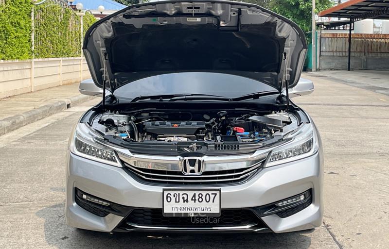 ขายรถเก๋งมือสอง HONDA ACCORD 2.0 EL รถปี 2018