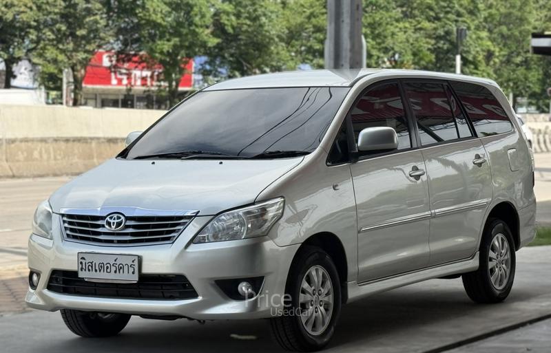 รถตู้มือสอง TOYOTA INNOVA รถปี 2014