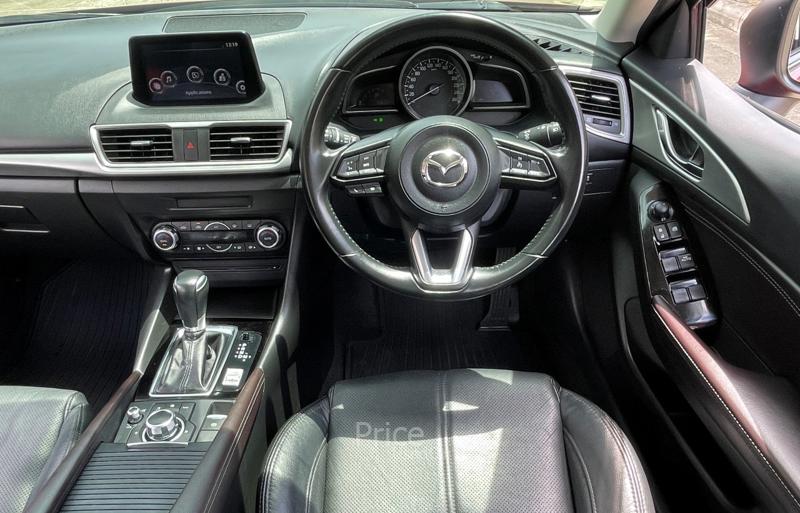 ขายรถเก๋งมือสอง MAZDA 3 2.0 C Sports รถปี 2018