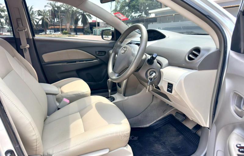 ขายรถเก๋งมือสอง TOYOTA VIOS 1.5 E รถปี 2010