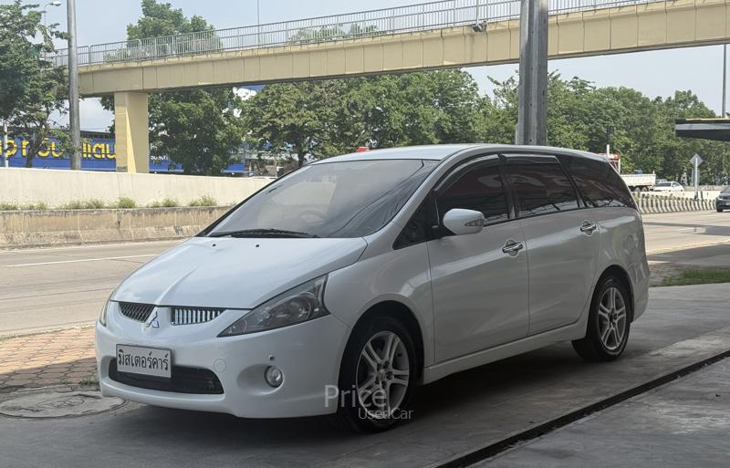 รถตู้มือสอง MITSUBISHI SPACE WAGON รถปี 2011