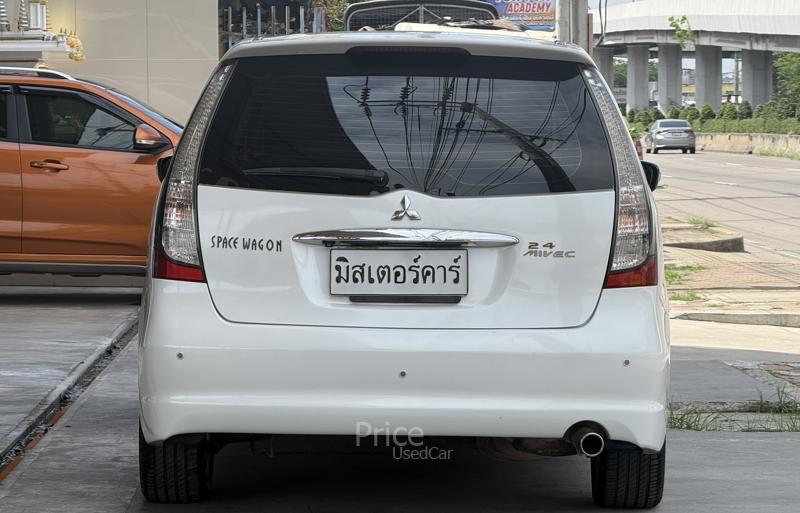 ขายรถตู้มือสอง MITSUBISHI SPACE WAGON 2.4 GLS รถปี 2011