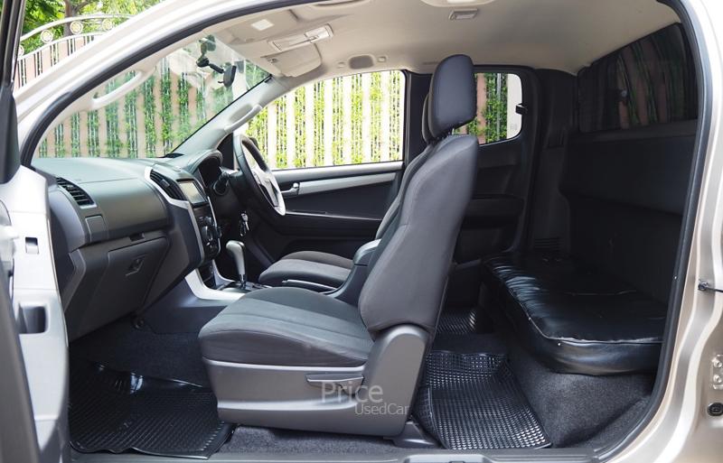 ขายรถกระบะมือสอง ISUZU D-MAX 2.5 Hi-Lander Z-Prestige รถปี 2012