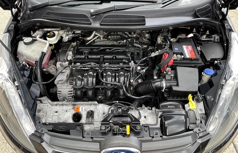 ขายรถเก๋งมือสอง FORD FIESTA 1.5 Sport รถปี 2013