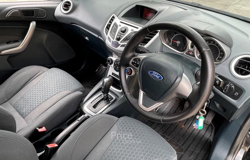 ขายรถเก๋งมือสอง FORD FIESTA 1.5 Sport รถปี 2013