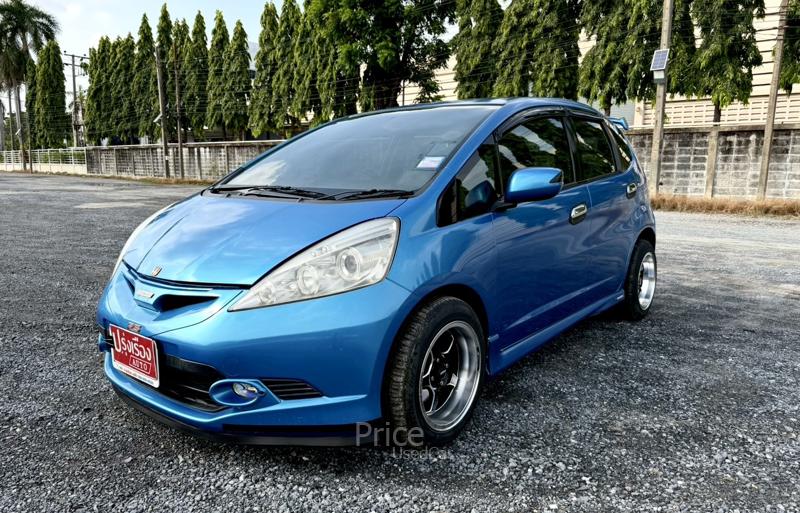 รถเก๋งมือสอง HONDA JAZZ รถปี 2010