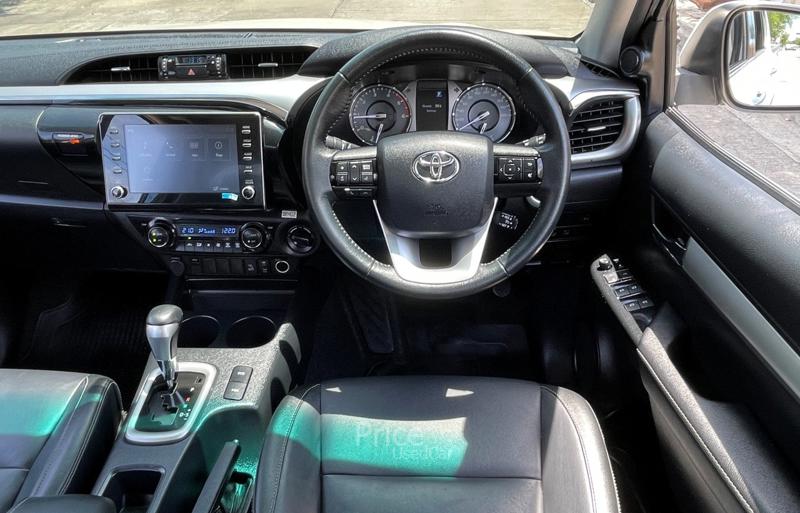 ขายรถกระบะมือสอง TOYOTA HILUX REVO 2.8 G 4WD รถปี 2022