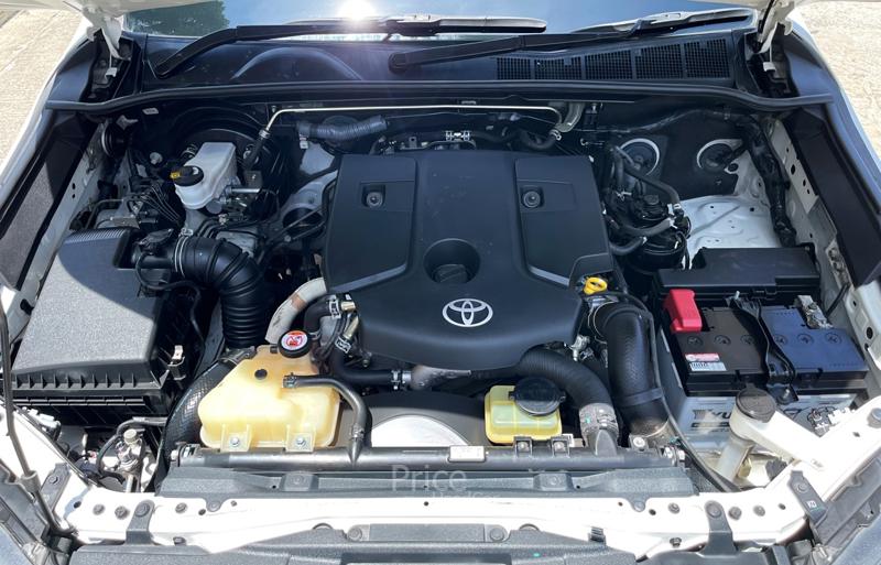 ขายรถกระบะมือสอง TOYOTA HILUX REVO 2.8 G 4WD รถปี 2022