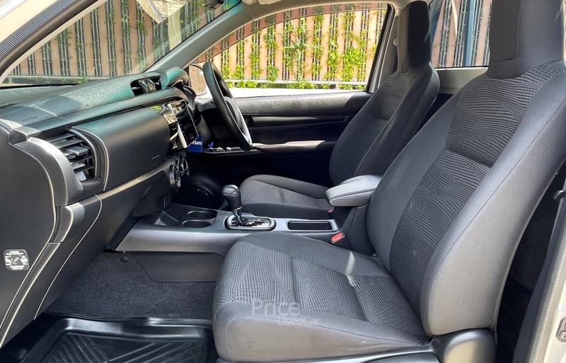 ขายรถกระบะมือสอง TOYOTA HILUX REVO 2.4 J รถปี 2020