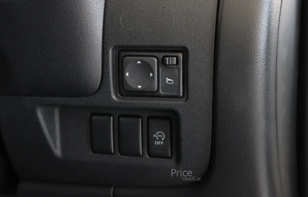 ขายรถเก๋งมือสอง NISSAN ALMERA 1.2 E รถปี 2012