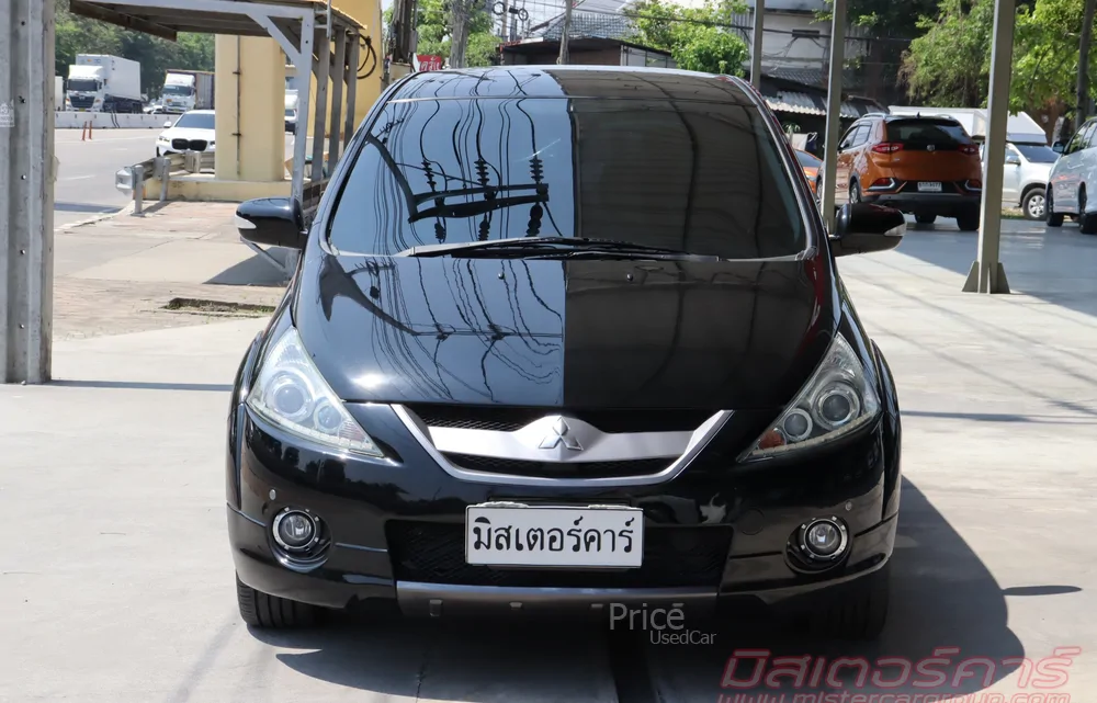 ขายรถตู้มือสอง MITSUBISHI SPACE WAGON 2.4 GLS รถปี 2011