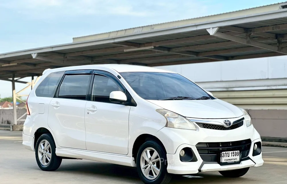 รถเก๋งมือสอง TOYOTA AVANZA รถปี 2014