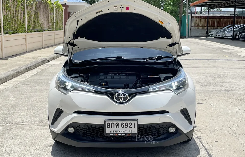 ขายรถเก๋งมือสอง TOYOTA CHR ENTRY รถปี 2018