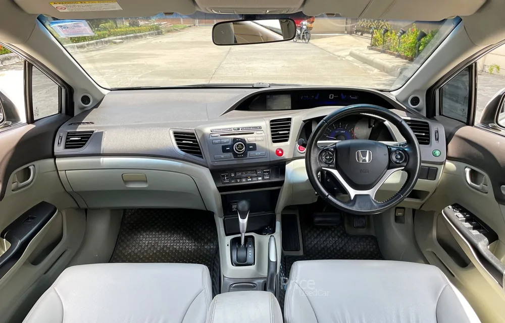 ขายรถเก๋งมือสอง HONDA CIVIC 1.5 Hybrid รถปี 2015