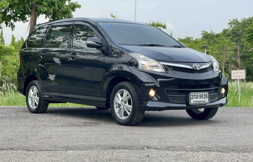 รถเก๋งมือสอง TOYOTA AVANZA รถปี 2013