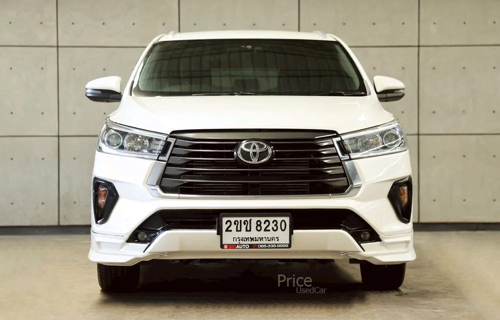 รถตู้มือสอง TOYOTA INNOVA รถปี 2021