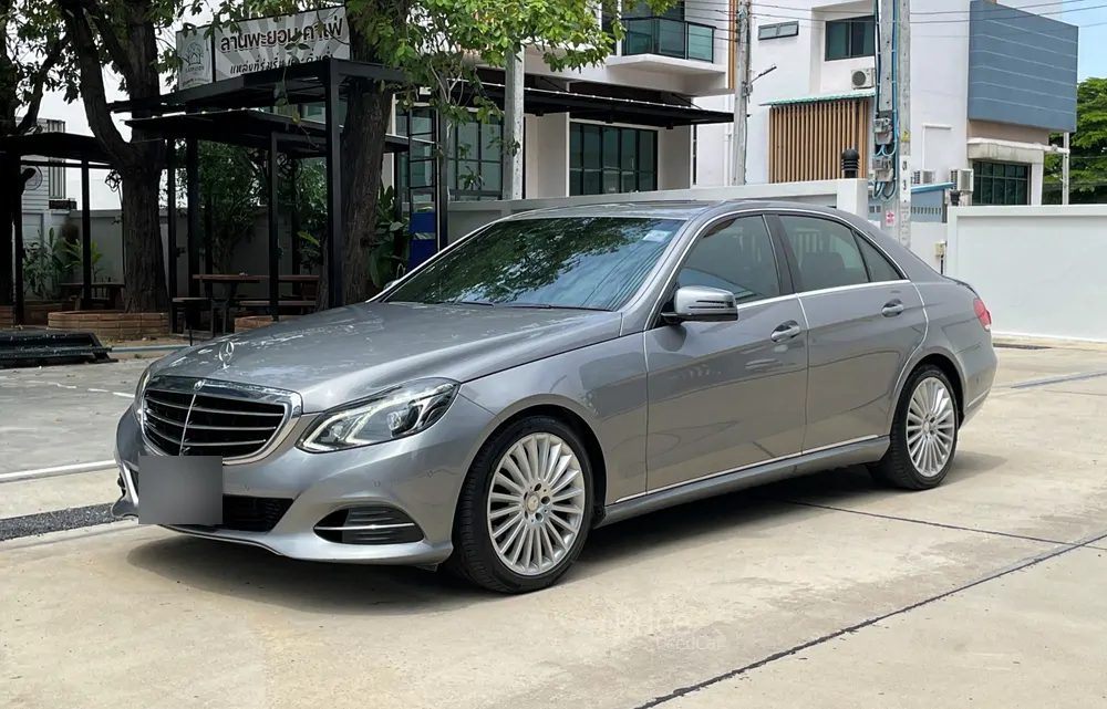 รถเก๋งมือสอง MERCEDES BENZ E300 รถปี 2015