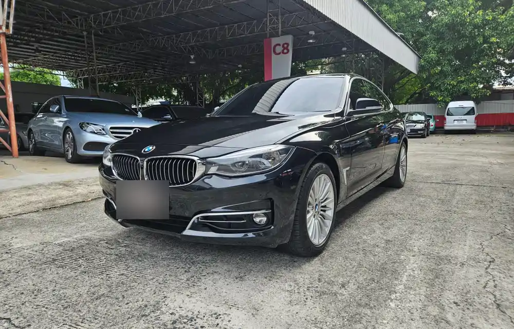รถเก๋งมือสอง BMW 320d รถปี 2019