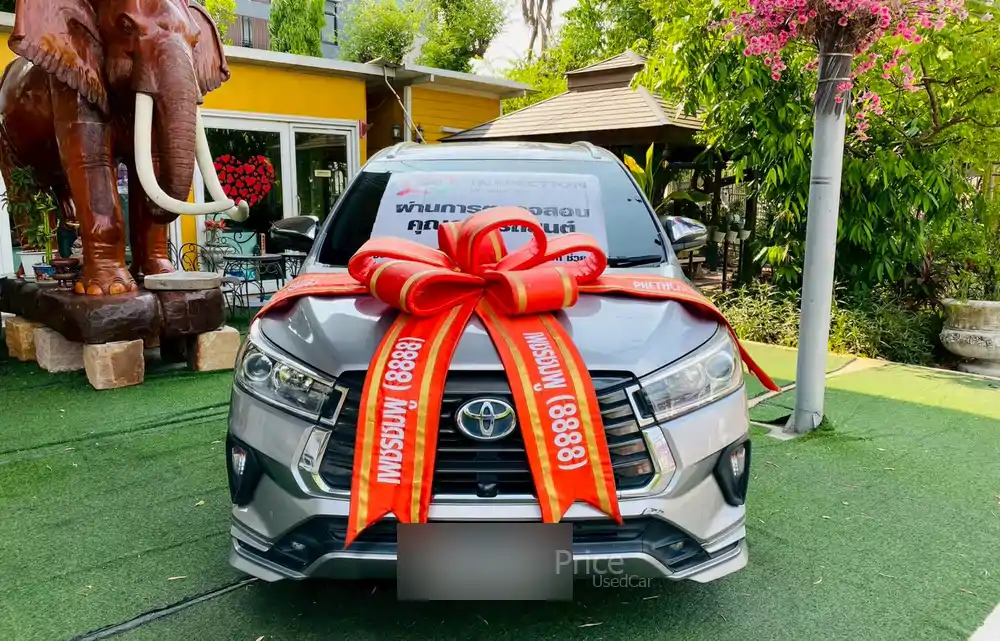 รถตู้มือสอง TOYOTA INNOVA รถปี 2022
