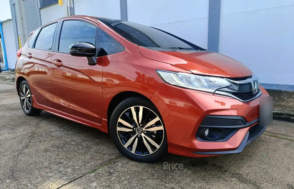 รถเก๋งมือสอง HONDA JAZZ รถปี 2019