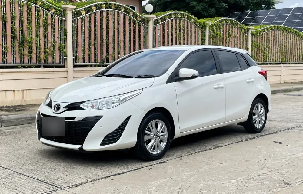 รถเก๋งมือสอง TOYOTA YARIS รถปี 2018