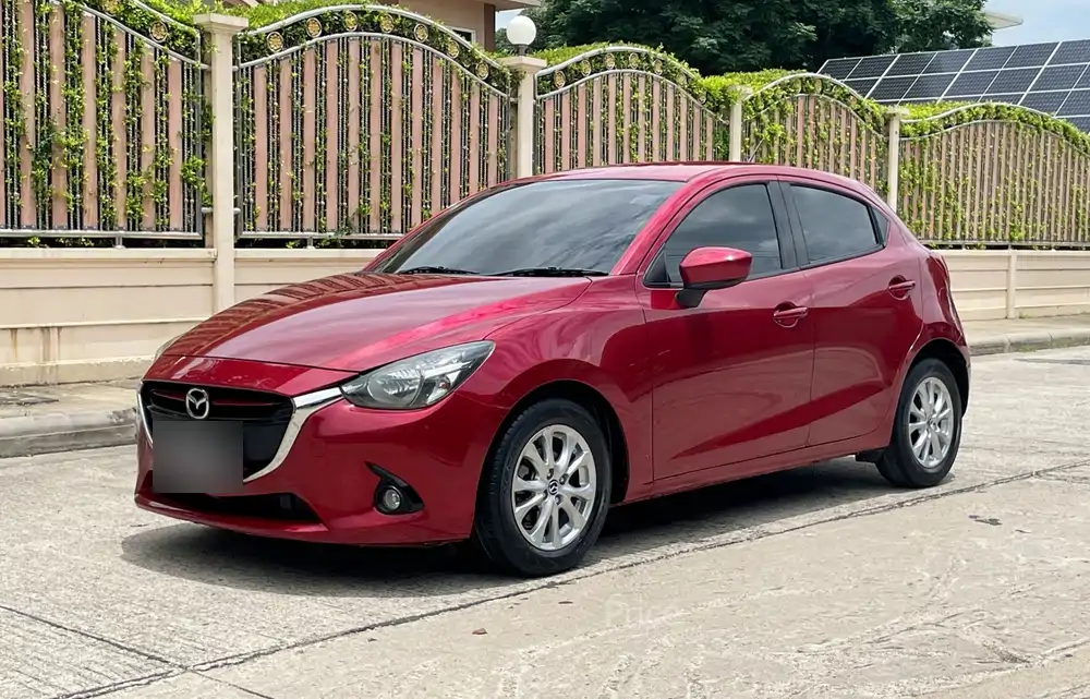 รถเก๋งมือสอง MAZDA 2 รถปี 2016