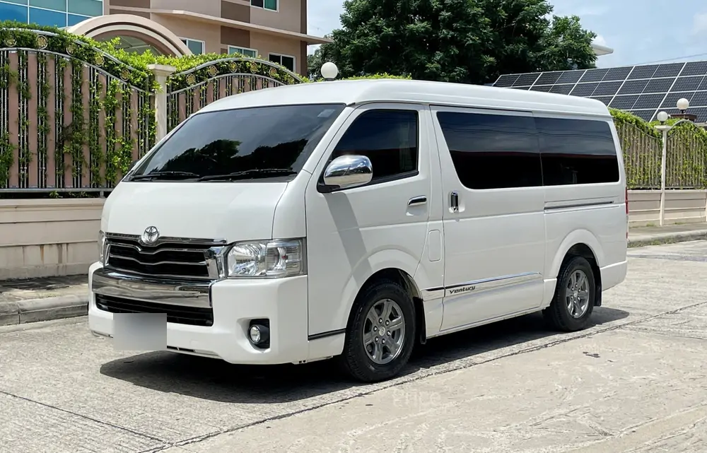 รถตู้มือสอง TOYOTA VENTURY รถปี 2017